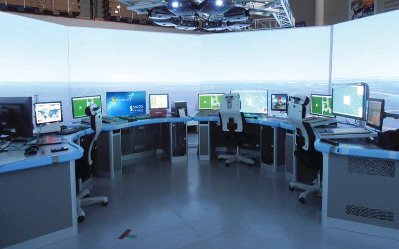 作戰(zhàn)控制臺(tái)操作臺(tái)現(xiàn)場照片