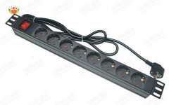 監(jiān)控室操作臺(tái)用什么插座？