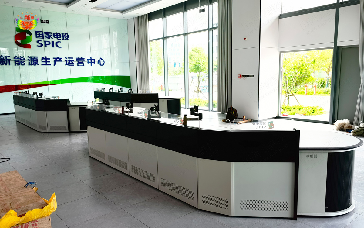 國家電投福州新能源生產(chǎn)運營中心控制臺案例圖片